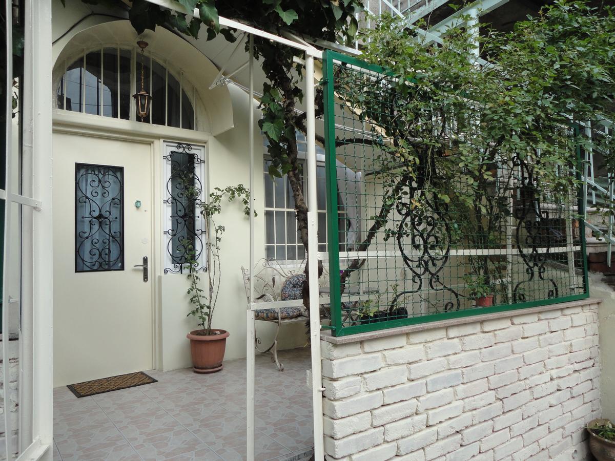Ferienwohnung Art House Petunia Tbilisi Exterior foto